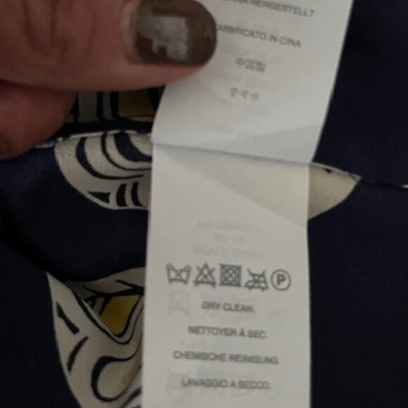 JCrew Flowy Silk Tank - Like New - Blue, Yellow and White pattern, size 00 - Picture 6 of 7